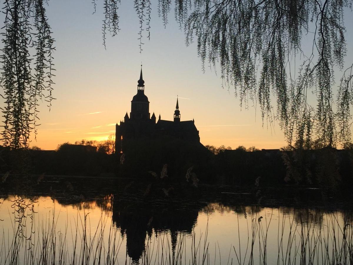 Norddeutscher Hof 슈트랄준트 외부 사진